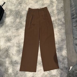 Wilfred Aritzia  Effortless Pant